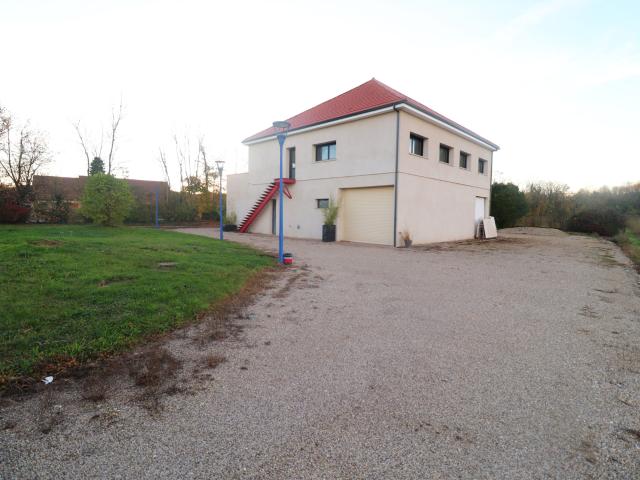 Maison vente à Dijon, Genlis