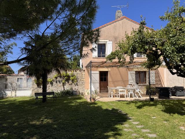 Maison vente à Confolens, Mansle