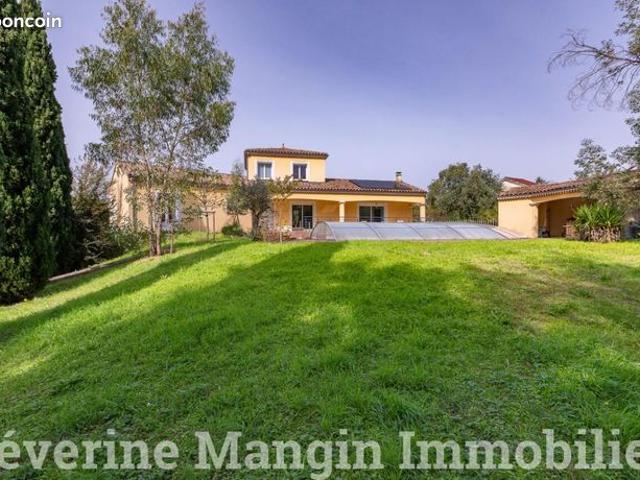 Maison vente à Châteauneuf-sur-isère, Guadeloupe