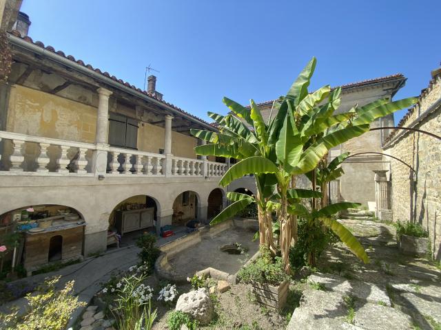 Maison vente à Angoulême, Roullet-saint-estèphe