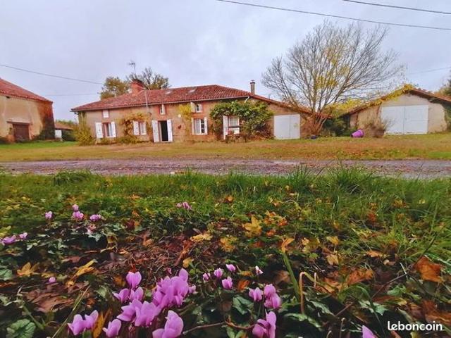 Maison vente à Montmorillon, Luchapt