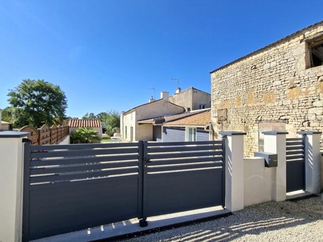 Maison vente à Fontenay-le-Comte, Sainte-gemme-la-plaine