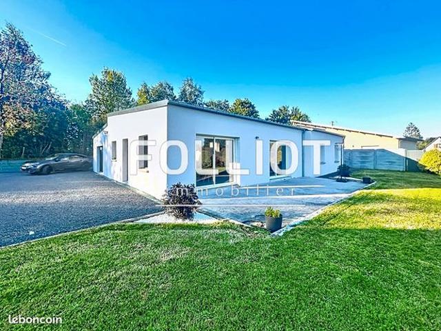 Maison vente à Saint-Lô, France