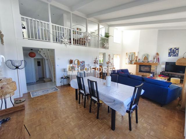 Maison location à Versailles, Plaisir