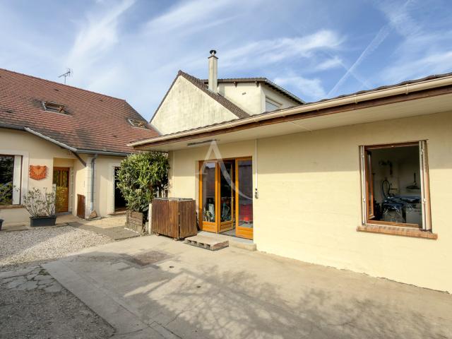 Maison vente à Évry, Yerres