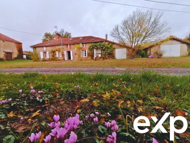 Maison vente à Montmorillon, Luchapt