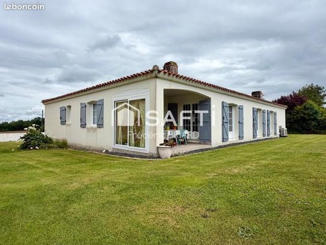 Maison vente à La Roche-sur-Yon, Pays de la Loire