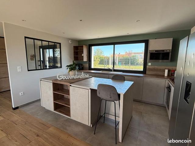 Maison vente à Rochefort, Surgères