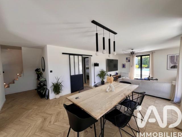 Maison vente à Arrondissement de Toulon, Six-fours-les-plages