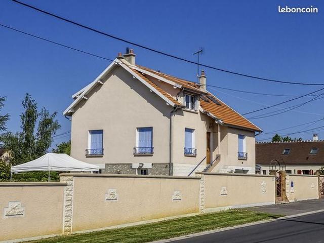 Maison vente à Provins, Choisy-en-brie