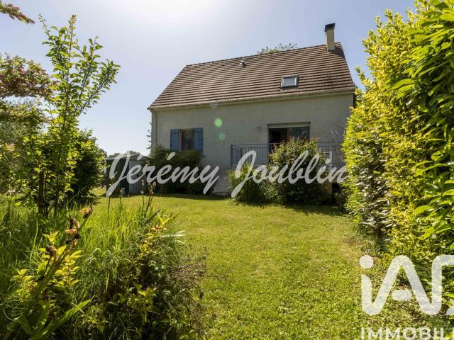 Maison vente à Le Village, Jouy-le-Moutier