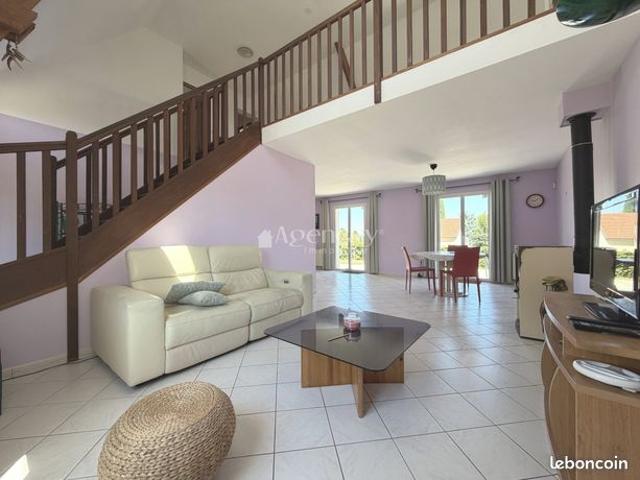 Maison vente à Torcy, Bussy-saint-martin