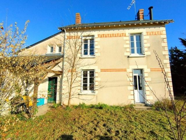 Maison vente à Loches, Antogny Le Tillac