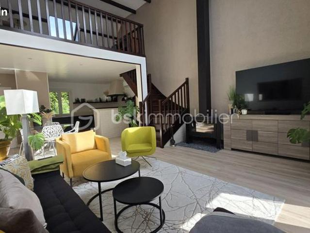 Maison vente à Évry, Varennes-jarcy
