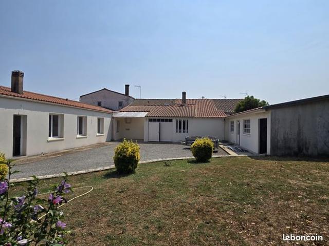 Maison vente à Rochefort