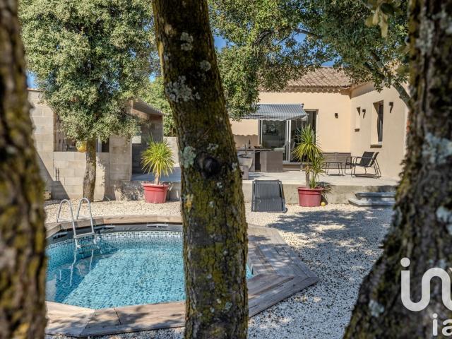 Maison vente à Carpentras, Grillon