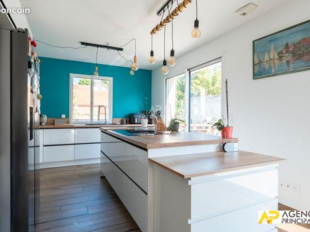 Maison vente à Saint-Germain-en-Laye, Le Mesnil-le-roi