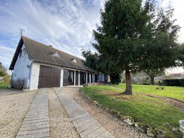 Maison vente à Sens, Villeblevin