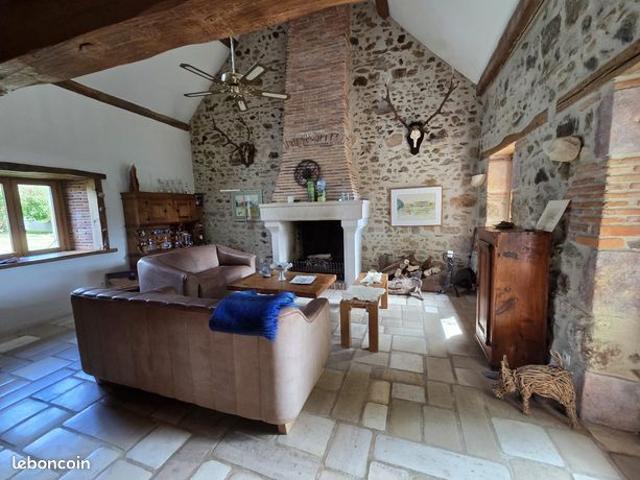 Maison vente à Bourges, Saint-caprais