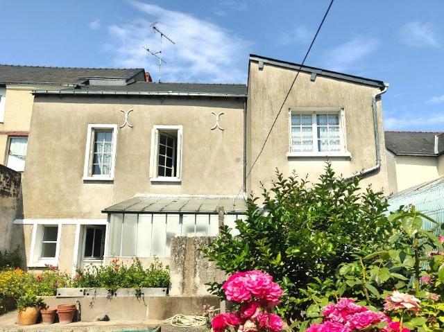 Maison vente à Segré, Soeurdres