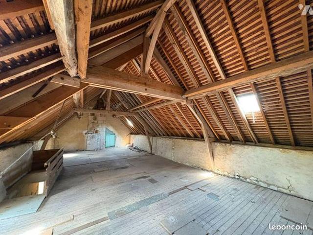 Maison vente à Pontvallain, Sarthe