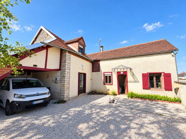 Maison vente à Jully-sur-Sarce, Aube