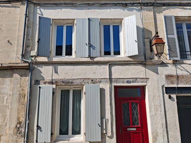 Maison vente à Cognac, Châteauneuf-sur-charente