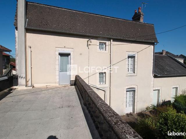Maison vente à Nontron, Thiviers