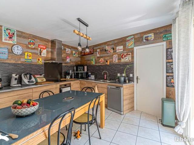 Maison vente à Bordeaux, Blanquefort