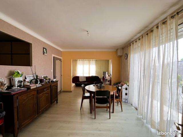 Maison vente à Les Sables-d'Olonne, Saint-georges-de-pointindoux