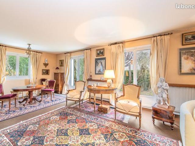 Maison vente à Saint-Germain-en-Laye, Saint-nom-la-bretèche