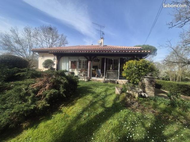 Maison vente à Villefranche-de-Rouergue, Monteils