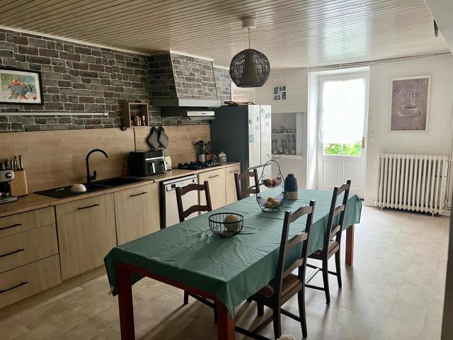 Maison vente à Saint-Jean-d'Angély, Varaize