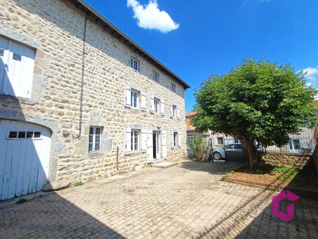 Maison vente à Les Meunières, Chomelix