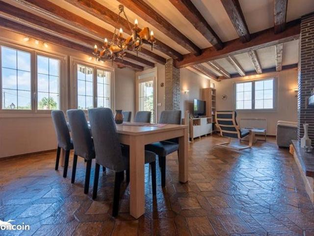 Maison vente à Bourges, Lapan