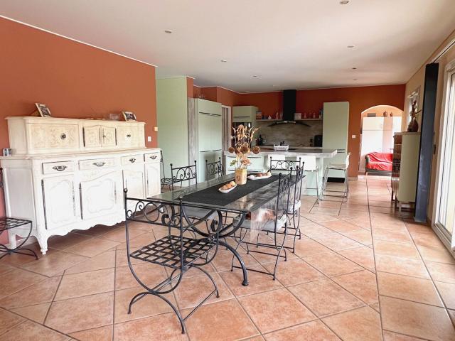 Maison vente à Aix-en-Provence, Salon-de-provence