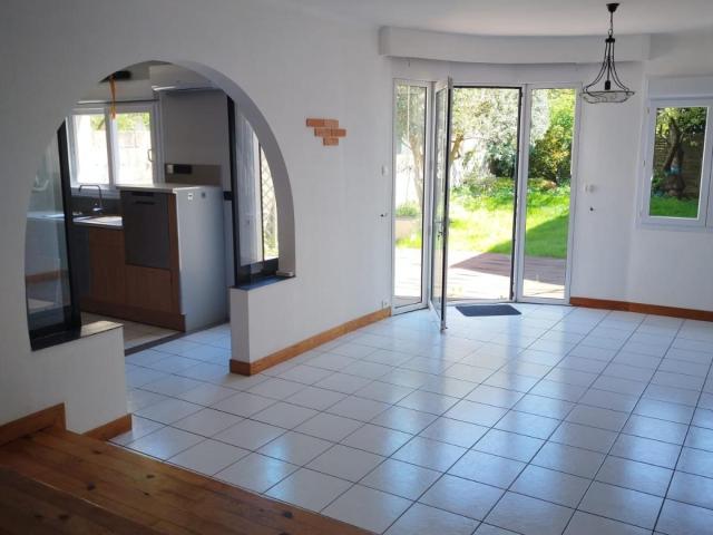 Maison vente à La Roche-sur-Yon, La Roche-sur-yon