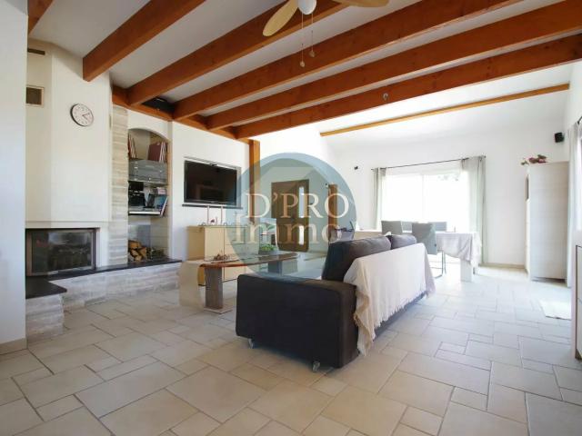 Maison vente à France métropolitaine, La Haie-fouassière