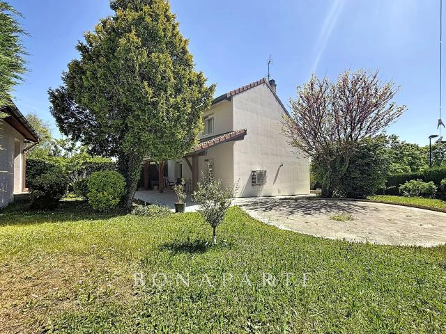 Maison vente à Gex, Échenevex