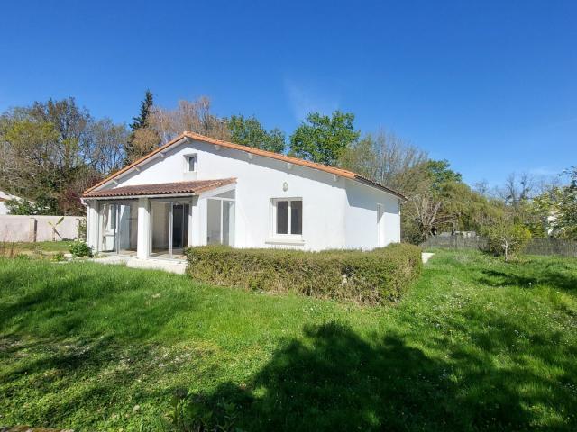Maison vente à Saintes, Chaniers