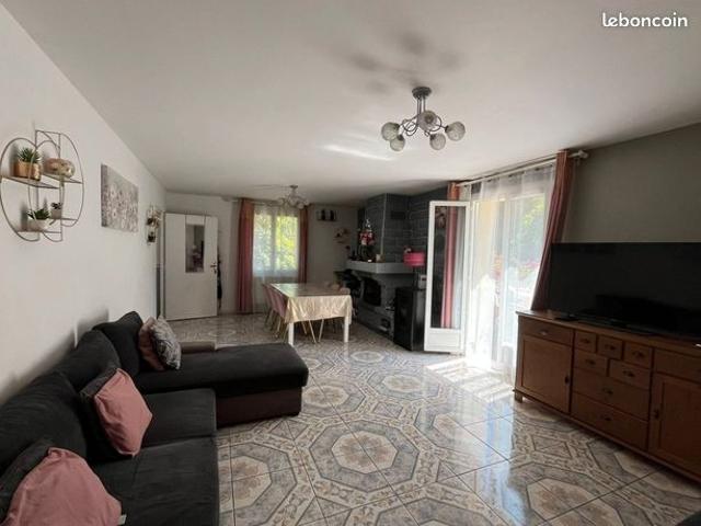 Maison vente à Torcy, Chessy