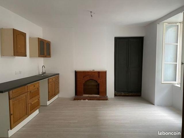 Maison vente à Poitiers, Mirebeau