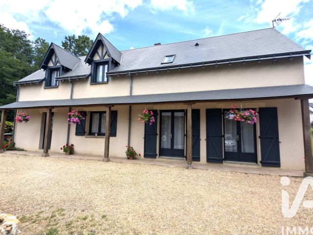 Maison vente à Tours, Monnaie