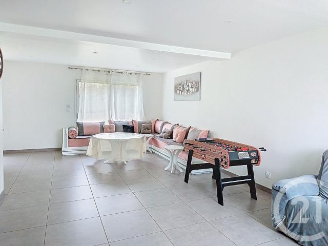 Maison vente à Laval, Changé
