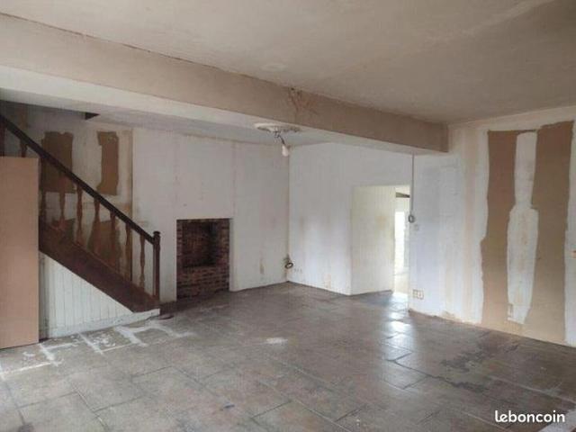 Maison vente à Mayenne, Belgeard