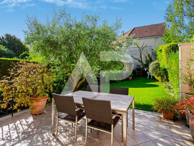 Maison vente à Versailles, Viroflay
