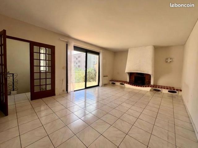 Maison vente à Béziers, Villeneuve-lès-béziers