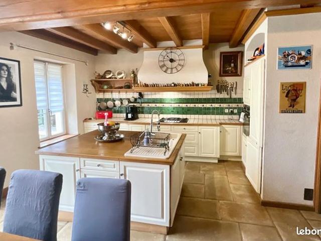 Maison vente à Vierzon, Sainte-thorette