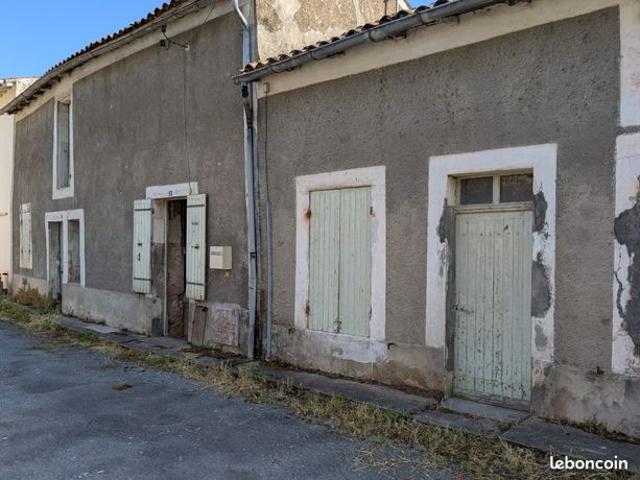Maison vente à Saintes, Mortagne-sur-gironde
