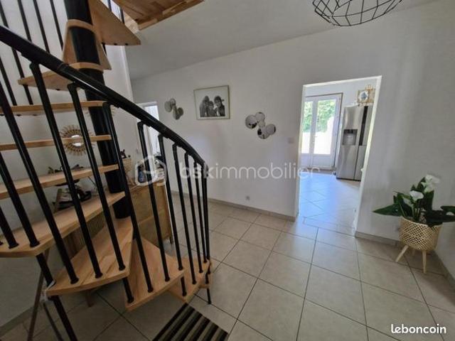 Maison vente à Bergerac, Mouleydier
